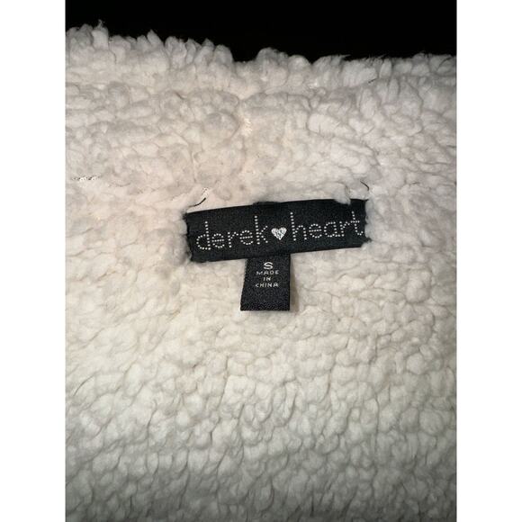 Derek Heart Camo Cardigan Soft Fuzzy Lining S NWOT - Picture 7 of 7